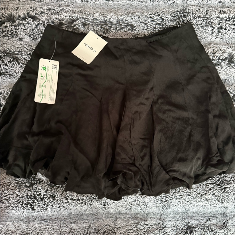 Mini Black Flowy Skirt